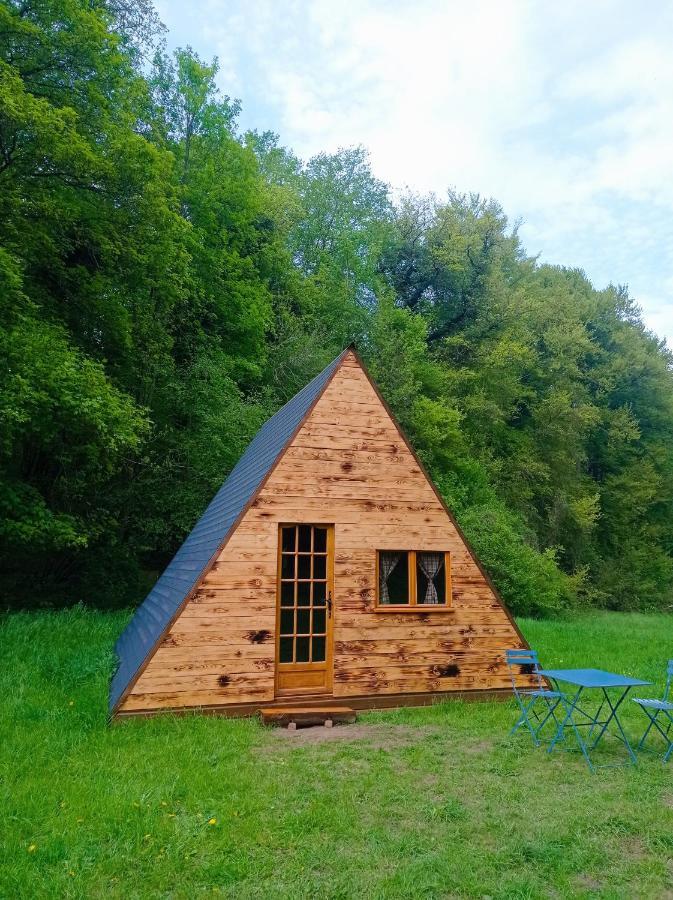 Chez Tombivouac Villa Pierrefonds Exterior foto